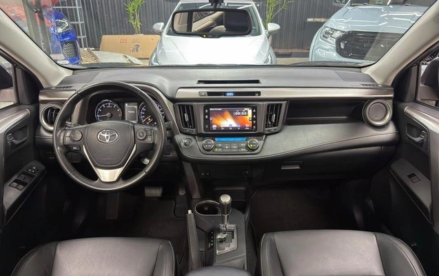 imagem-https://www.socarrao.com.br/sc-vehicle-images-prod/4310542/1791480178616-8533343_13_B_5313f991eb.jpeg
