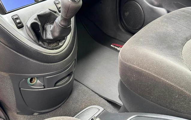 imagem-https://www.socarrao.com.br/sc-vehicle-images-prod/4310543/1792004224468-8554436_8_B_835e4b75d6.jpeg