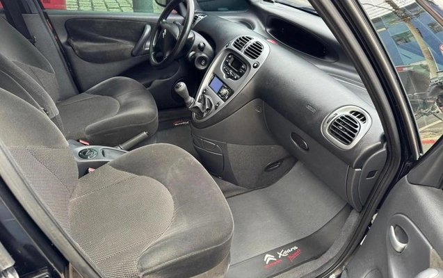 imagem-https://www.socarrao.com.br/sc-vehicle-images-prod/4310543/1792004224476-8554436_2_B_bdb83fb706.jpeg