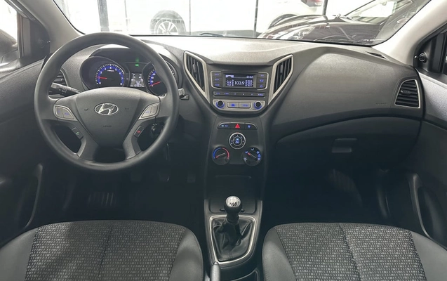 imagem-https://www.socarrao.com.br/sc-vehicle-images-prod/4310546/1791480278167-vehicle_image_1791480039_bed003abe2217bc6dcdb815d2cf7878d.jpeg