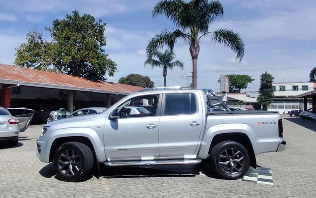 imagem-https://www.socarrao.com.br/sc-vehicle-images-prod/4310547/1791491167582-8555838_27_B_e7f09750cf.jpeg