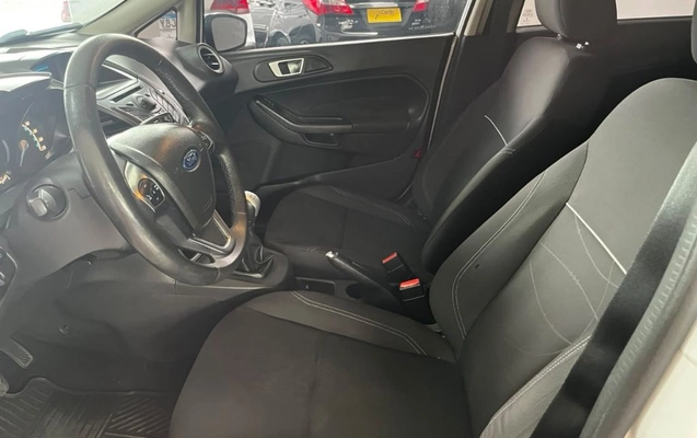 imagem-https://www.socarrao.com.br/sc-vehicle-images-prod/4310548/1791480295558-gb-9f72830.jpeg