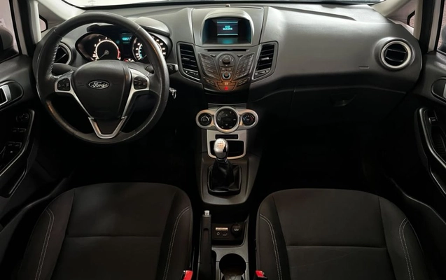 imagem-https://www.socarrao.com.br/sc-vehicle-images-prod/4310548/1791480295561-gb-f21413a.jpeg