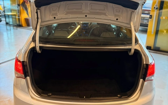 imagem-https://www.socarrao.com.br/sc-vehicle-images-prod/4310565/1791480449088-1f032401-0b9f-4072-903e-071f0ea22777.jpg