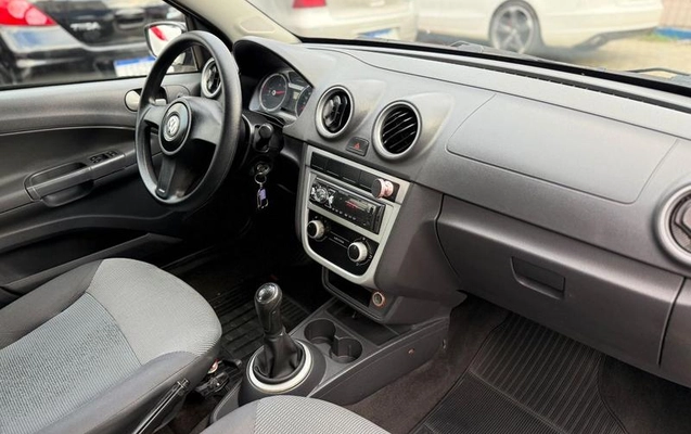 imagem-https://www.socarrao.com.br/sc-vehicle-images-prod/4310691/1791481323392-7207647_12_B_4a191a274a.jpeg