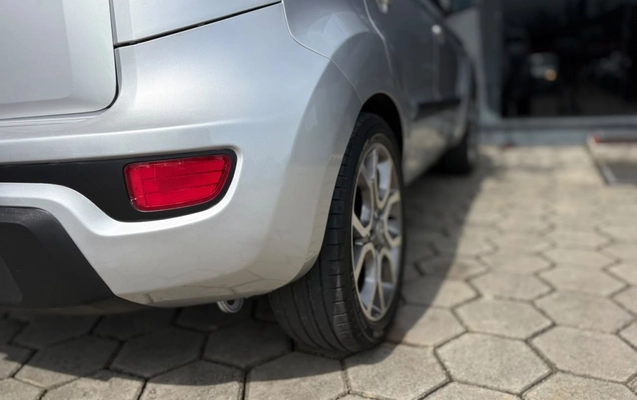 imagem-https://www.socarrao.com.br/sc-vehicle-images-prod/4310712/1791481336353-19_023619.jpg