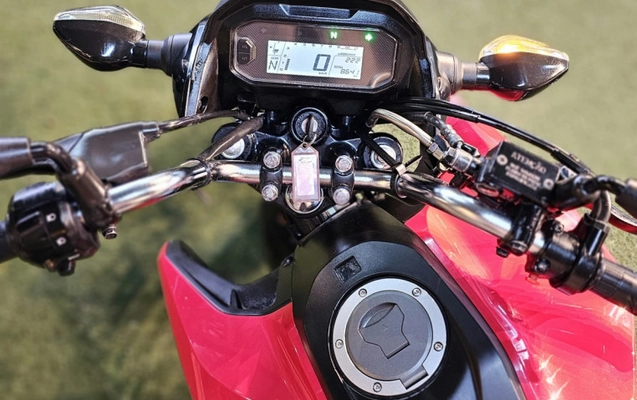 imagem-https://www.socarrao.com.br/sc-vehicle-images-prod/4310726/1791481371518-oVXQ8v3XfBsfUeiIddoZe7GEoh4ZatZD.jpg