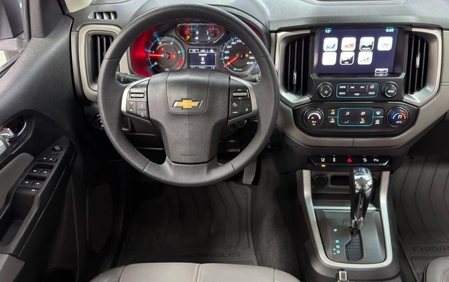 imagem-https://www.socarrao.com.br/sc-vehicle-images-prod/4310730/1791481457501-8547914_12_B_7f8d0a3bfc.jpeg