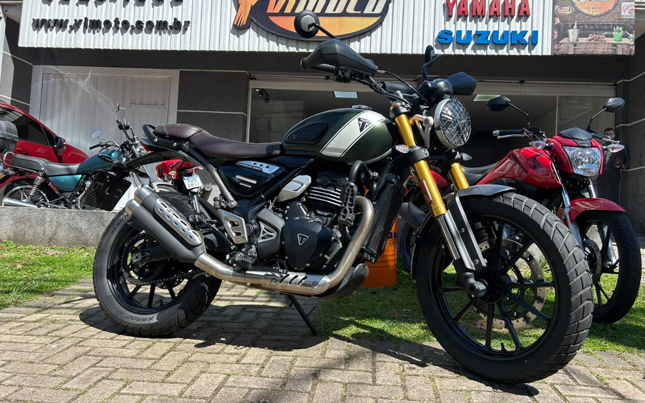 Triumph Scrambler 2025