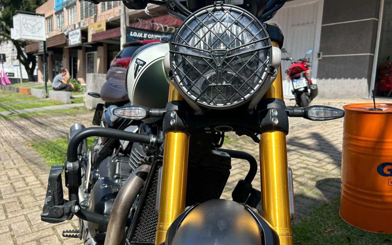 imagem-https://www.socarrao.com.br/sc-vehicle-images-prod/4310732/1791481508773-Ny5qcGVn.jpeg