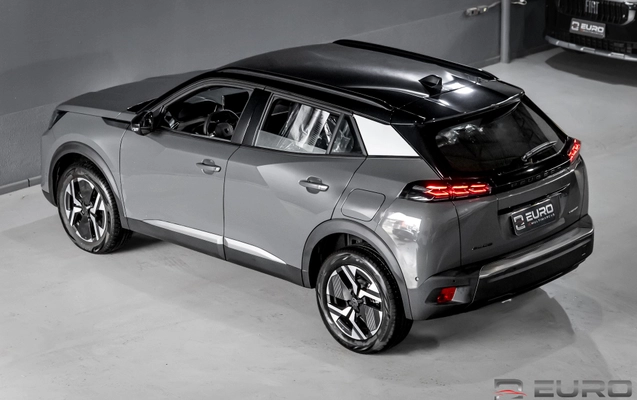 imagem-https://www.socarrao.com.br/sc-vehicle-images-prod/4310747/1791565196669-1fee74b9f7da4063a8ade91d3fed0ab7_1791556414570.jpg