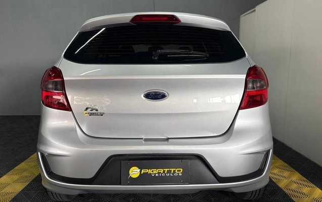 imagem-https://www.socarrao.com.br/sc-vehicle-images-prod/4310767/1791481833222-8519797_13_B_5c12de7628.jpeg