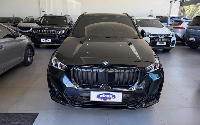 imagem-https://www.socarrao.com.br/sc-vehicle-images-prod/4310789/1792163463591-8555839_0_B_fe5fd6daf2.jpeg