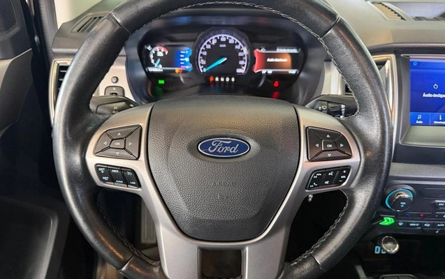 imagem-https://www.socarrao.com.br/sc-vehicle-images-prod/4310800/1791572551498-8555949_11_B_527c74c063.jpeg