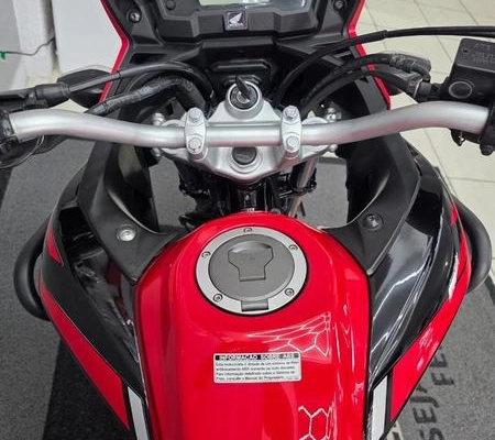 imagem-https://www.socarrao.com.br/sc-vehicle-images-prod/4310810/1791482052342-8504305_7_B_61a6566766.jpeg