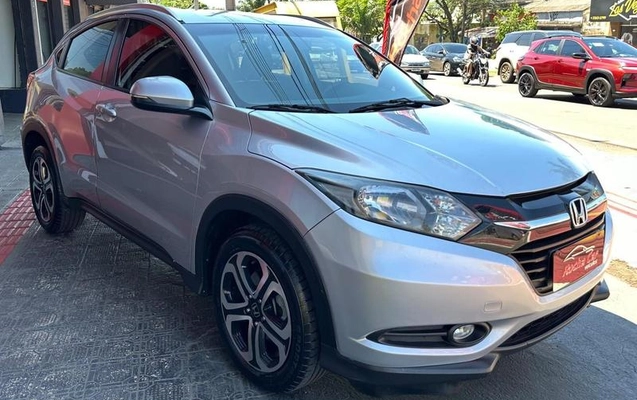 imagem-https://www.socarrao.com.br/sc-vehicle-images-prod/4310814/1791487812367-8555781_11_B_baededb336.jpeg