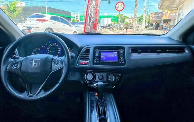 imagem-https://www.socarrao.com.br/sc-vehicle-images-prod/4310814/1791487812386-8555781_1_B_e979bf52df.jpeg