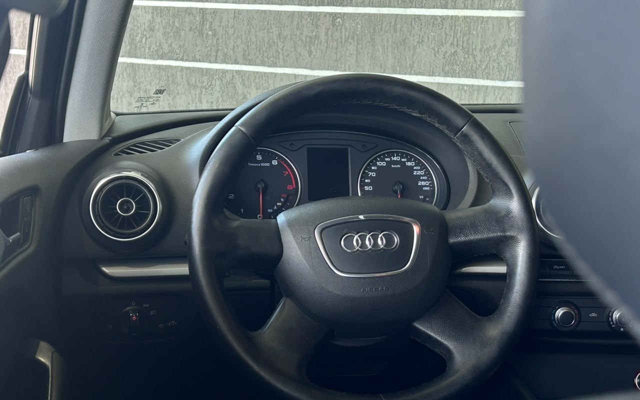 imagem-https://www.socarrao.com.br/sc-vehicle-images-prod/4310851/1791482252334-V2hhdHNBcHAgSW1hZ2UgMjAyNi0xMC0wOCBhdCAxMS40NS4yNy5qcGVn.jpeg