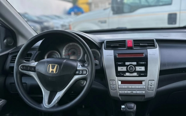 imagem-https://www.socarrao.com.br/sc-vehicle-images-prod/4310852/1791482252697-gb-d4fabc2.jpeg