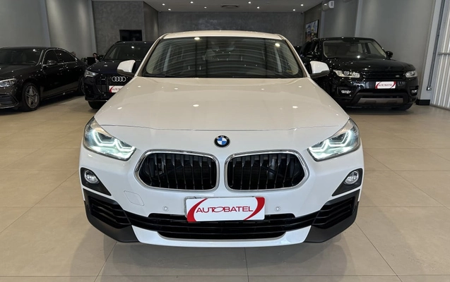 imagem-https://www.socarrao.com.br/sc-vehicle-images-prod/4310868/1791898426960-vehicle_image_1791898236_19396f4a467eeeeb678ed425472e1db6.jpeg