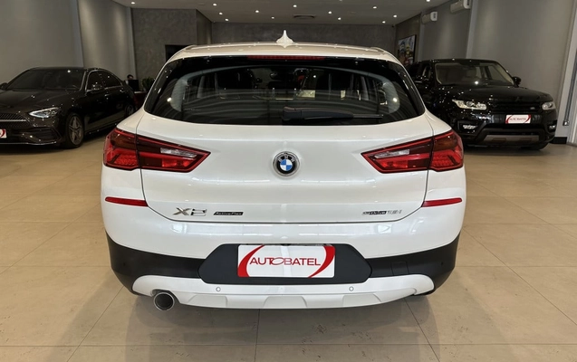 imagem-https://www.socarrao.com.br/sc-vehicle-images-prod/4310868/1791898426962-vehicle_image_1791898246_5d2d1acbcc48deb004999445765dc287.jpeg