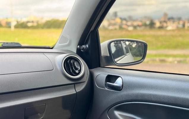 imagem-https://www.socarrao.com.br/sc-vehicle-images-prod/4310899/1791482785004-8504944_8_B_73733796b2.jpeg