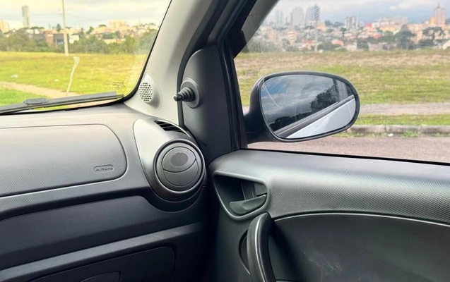 imagem-https://www.socarrao.com.br/sc-vehicle-images-prod/4310960/1791483085314-8452568_10_B_dd3d8d6009.jpeg