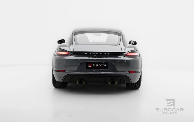imagem-https://www.socarrao.com.br/sc-vehicle-images-prod/4310993/1791483231953-494a47ea-3c38-42cd-9068-ab29f0246480.jpg