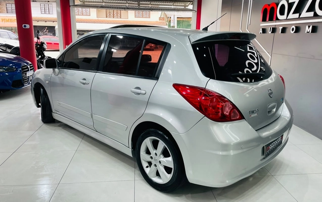 imagem-https://www.socarrao.com.br/sc-vehicle-images-prod/4310994/1791546546135-003_d6aea96d6ccb2a1e001bc8f4876758a1.jpg