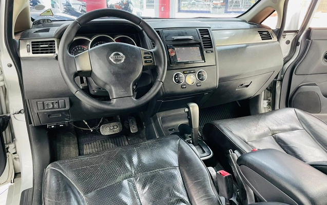 imagem-https://www.socarrao.com.br/sc-vehicle-images-prod/4310994/1791546546141-003_aa7dc72bcee0cdcc2bfce0c2ded7c288.jpg