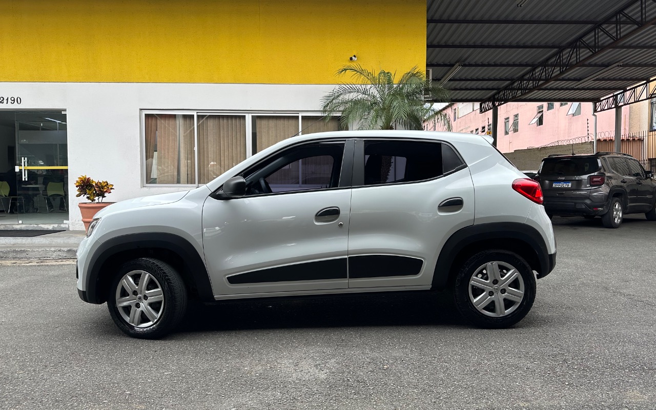 imagem-https://www.socarrao.com.br/sc-vehicle-images-prod/4311006/1791483303825-SU1HXzA4NTAuanBlZw.jpeg