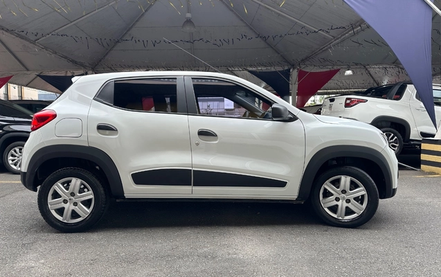 imagem-https://www.socarrao.com.br/sc-vehicle-images-prod/4311006/1791483304668-SU1HXzA4NTQuanBlZw.jpeg