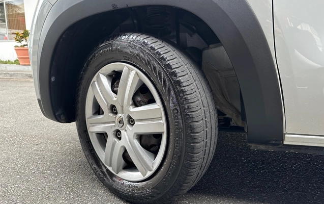 imagem-https://www.socarrao.com.br/sc-vehicle-images-prod/4311006/1791483305000-SU1HXzA4NTguanBlZw.jpeg