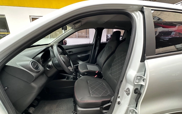 imagem-https://www.socarrao.com.br/sc-vehicle-images-prod/4311006/1791483305557-SU1HXzA4NjIuanBlZw.jpeg
