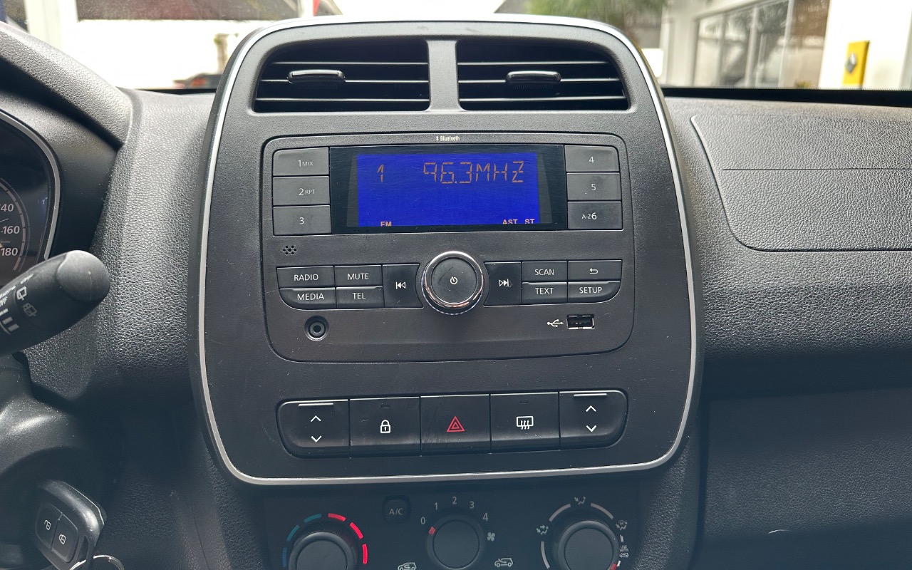 imagem-https://www.socarrao.com.br/sc-vehicle-images-prod/4311006/1791483305769-SU1HXzA4NjQuanBlZw.jpeg