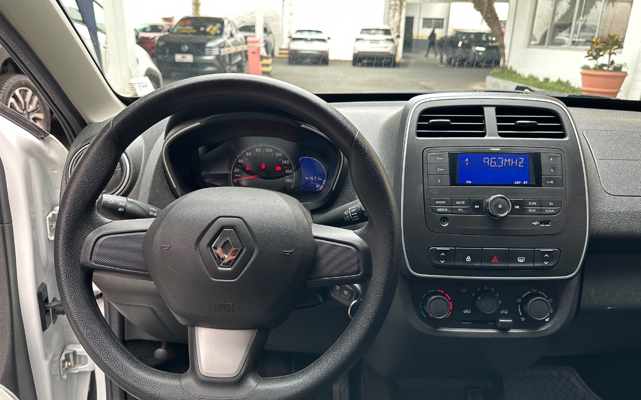 imagem-https://www.socarrao.com.br/sc-vehicle-images-prod/4311006/1791483305826-SU1HXzA4NjUuanBlZw.jpeg