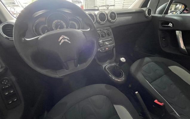imagem-https://www.socarrao.com.br/sc-vehicle-images-prod/4311014/1791486002041-gb-b99f351.jpeg