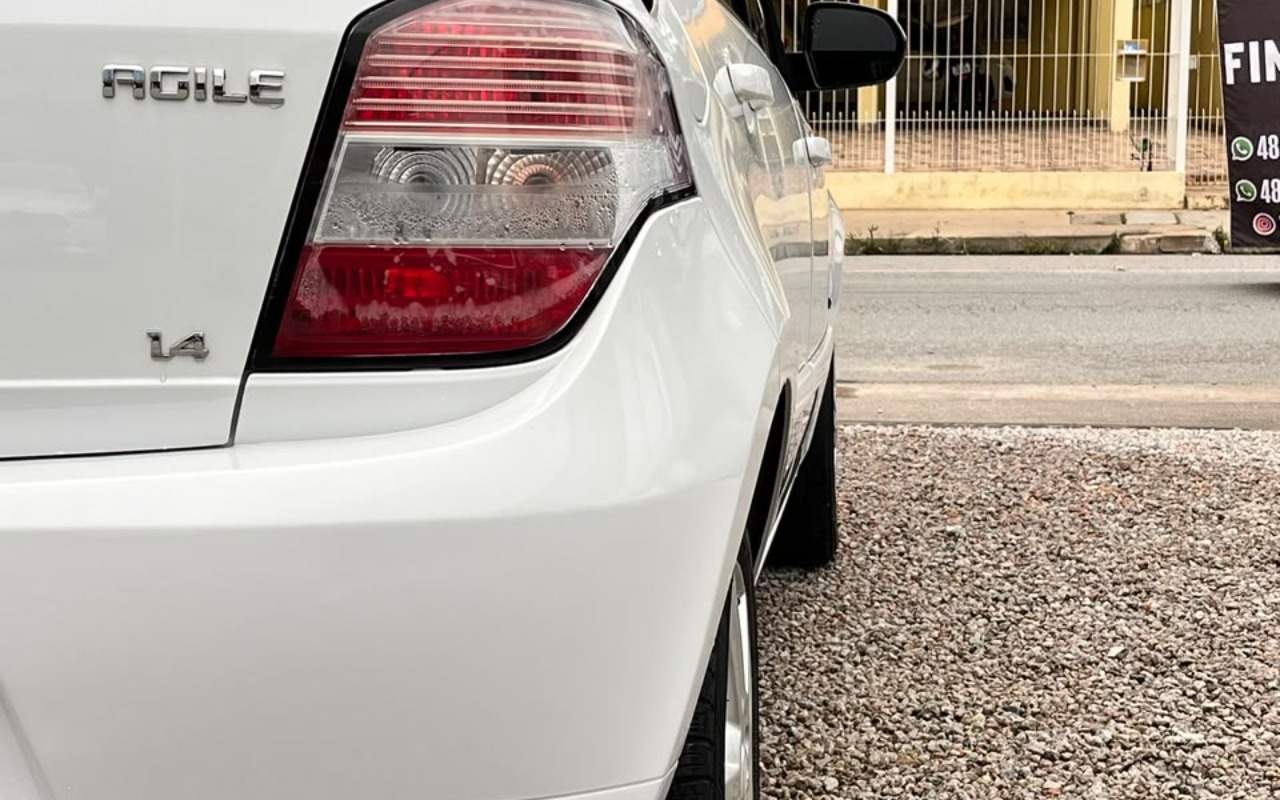 imagem-https://www.socarrao.com.br/sc-vehicle-images-prod/4311043/1791483696150-V2hhdHNBcHAgSW1hZ2UgMjAyNi0xMC0wOCBhdCAxMy4yMy4yMSAoMikuanBlZw.jpeg
