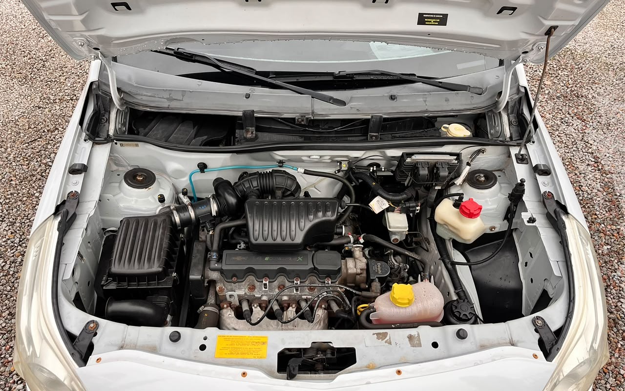 imagem-https://www.socarrao.com.br/sc-vehicle-images-prod/4311043/1791483696343-V2hhdHNBcHAgSW1hZ2UgMjAyNi0xMC0wOCBhdCAxMy4yMy4yMyAoMykuanBlZw.jpeg