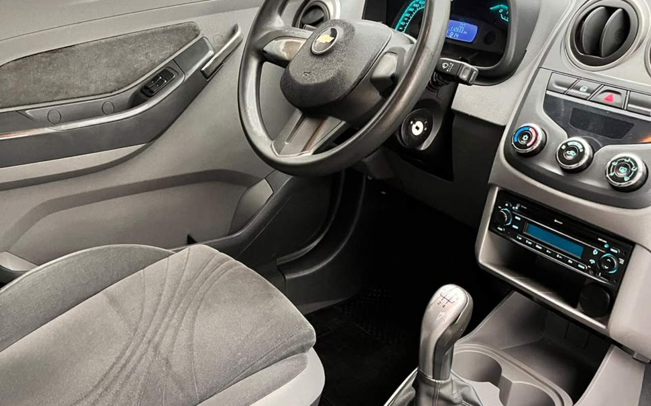 imagem-https://www.socarrao.com.br/sc-vehicle-images-prod/4311043/1791483696506-V2hhdHNBcHAgSW1hZ2UgMjAyNi0xMC0wOCBhdCAxMy4yMy4yMyAoMSkuanBlZw.jpeg