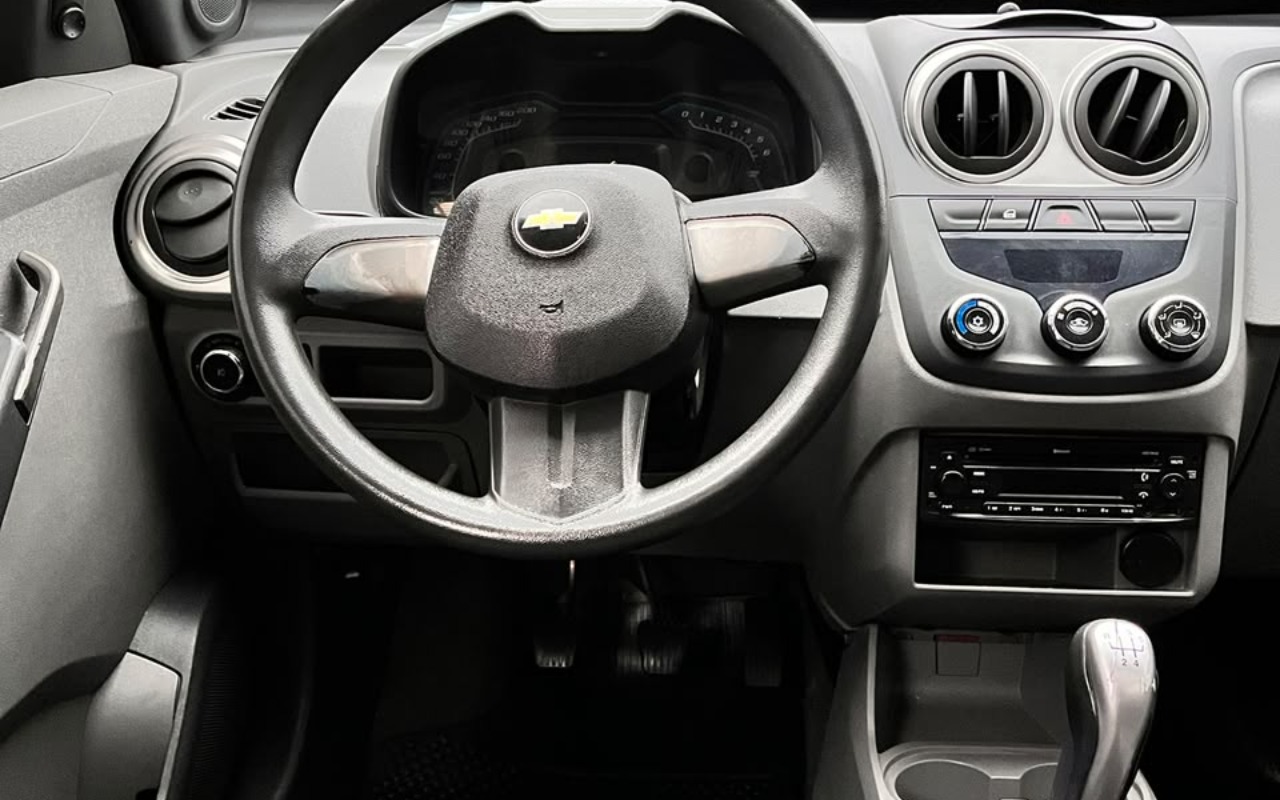 imagem-https://www.socarrao.com.br/sc-vehicle-images-prod/4311043/1791483696718-V2hhdHNBcHAgSW1hZ2UgMjAyNi0xMC0wOCBhdCAxMy4yMy4yMy5qcGVn.jpeg