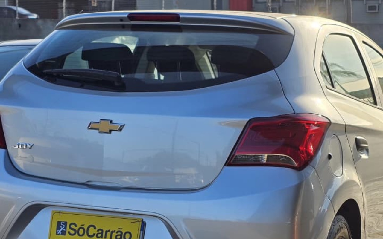 imagem-https://www.socarrao.com.br/sc-vehicle-images-prod/4311065/1791483812367-OTBhOGM5NDgtYjMxZS00YmMzLTlhN2EtMTFmNTA1ZGYyMmExLmpwZw.jpg