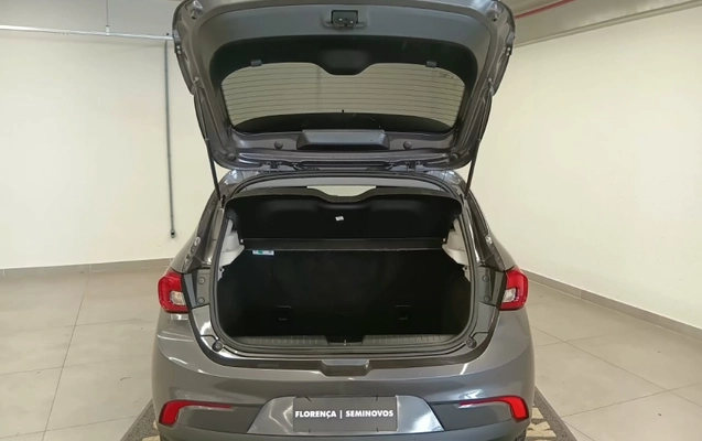 imagem-https://www.socarrao.com.br/sc-vehicle-images-prod/4311073/1791549819783-G851Gnz85DCjZ52Iu8ql2hKd4RaVIohM.jpg