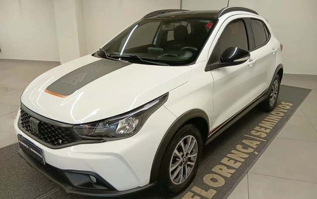 imagem-https://www.socarrao.com.br/sc-vehicle-images-prod/4311077/1791549906990-3SaG98ZtdtbffMYyRPWCnRi00pP0wnX7.jpg