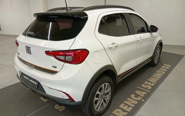 imagem-https://www.socarrao.com.br/sc-vehicle-images-prod/4311077/1791549906995-Sg384dVyfA2SEOV5718NA4Q4wVFmf8wv.jpg
