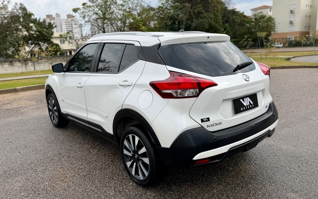 imagem-https://www.socarrao.com.br/sc-vehicle-images-prod/4311175/1791484076787-0c053eb0cb7641a49fe3ec8c5d80d051_1786639448958.jpg