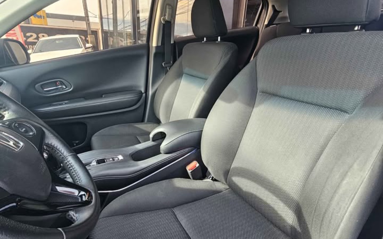 imagem-https://www.socarrao.com.br/sc-vehicle-images-prod/4311195/1791484095825-ODM3NDk1MTgyXzI2MTE0NDQ2MDI2Mzk3MjFfMzExNDgzODMzNTM3NjcxODY5X24uanBn.jpg