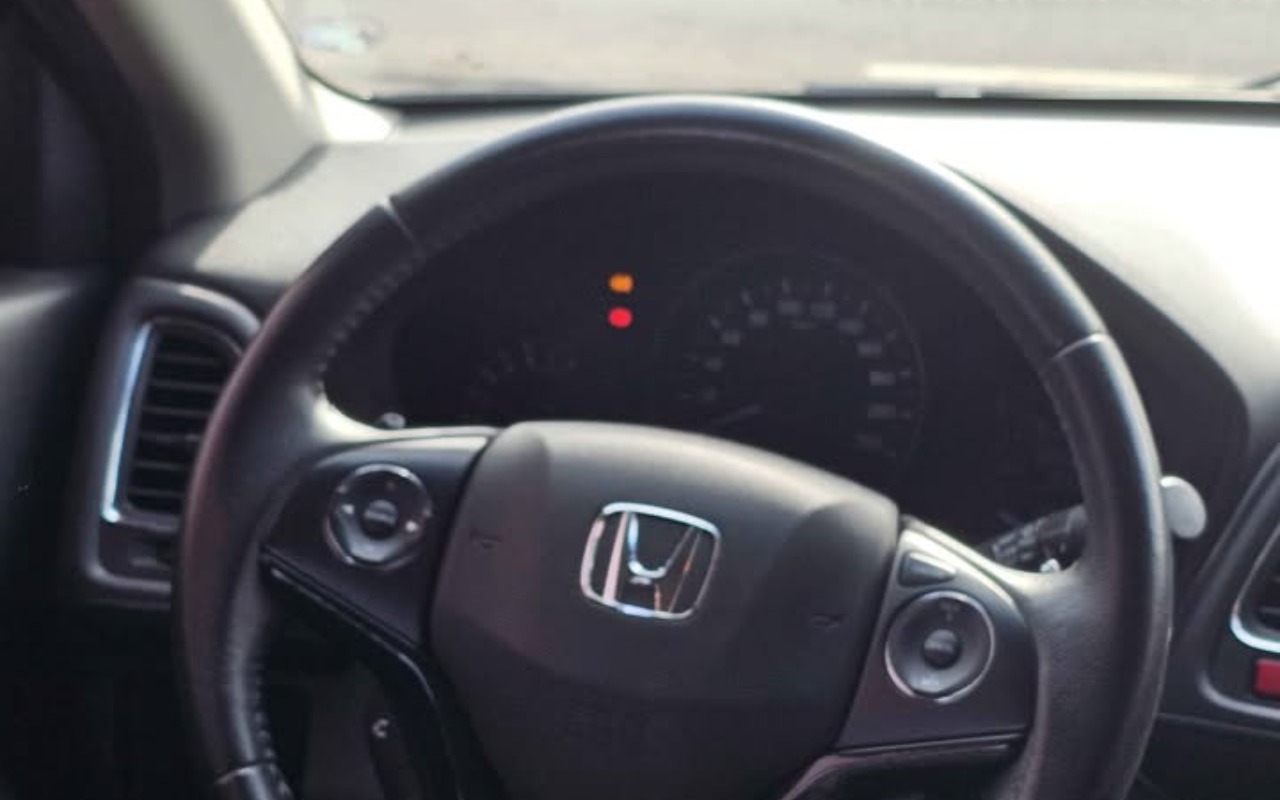 imagem-https://www.socarrao.com.br/sc-vehicle-images-prod/4311195/1791484096267-ODM5NTU5NDg4XzI2MTE0NDQ0MDkzMDY0MDdfOTE2Mjg2MTAyNDc1NzM0MTA0NV9uLmpwZw.jpg