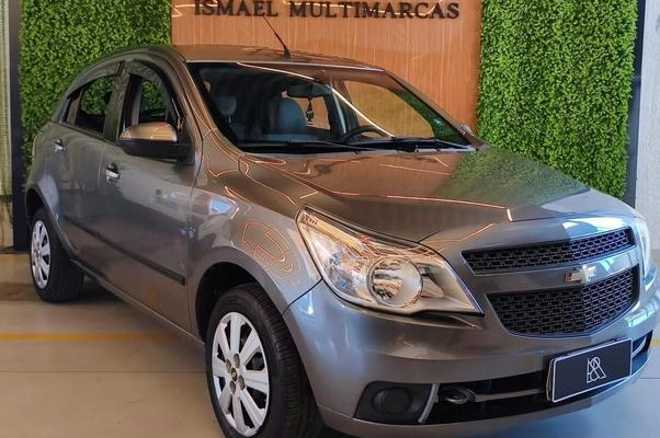 imagem-https://www.socarrao.com.br/sc-vehicle-images-prod/4311343/1791644223635-8534842_17_B_0303848291.jpeg