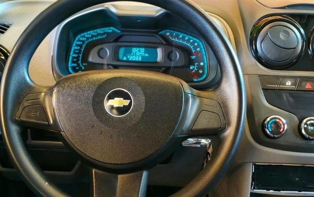 imagem-https://www.socarrao.com.br/sc-vehicle-images-prod/4311343/1791644223656-8534842_14_B_9077987ec1.jpeg